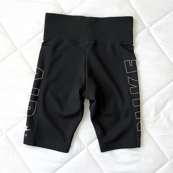 NIKE Black Biker Shorts - Picture 2 of 5